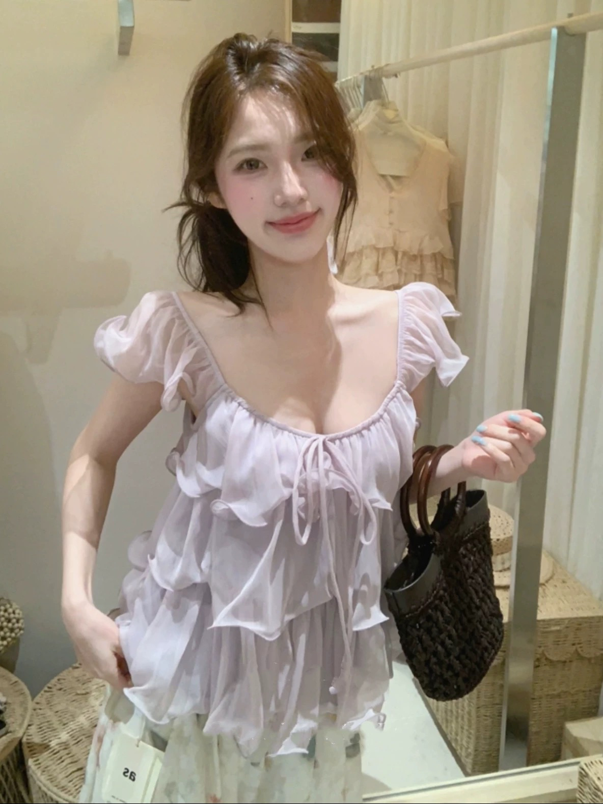 부드러운 달콤한 스타일 u 칼라 프릴 여성 셔츠 프랑스식 순수한 욕망 품격 루즈핏 슬림해 보이는 다용도 작은 날다 소매 맨위