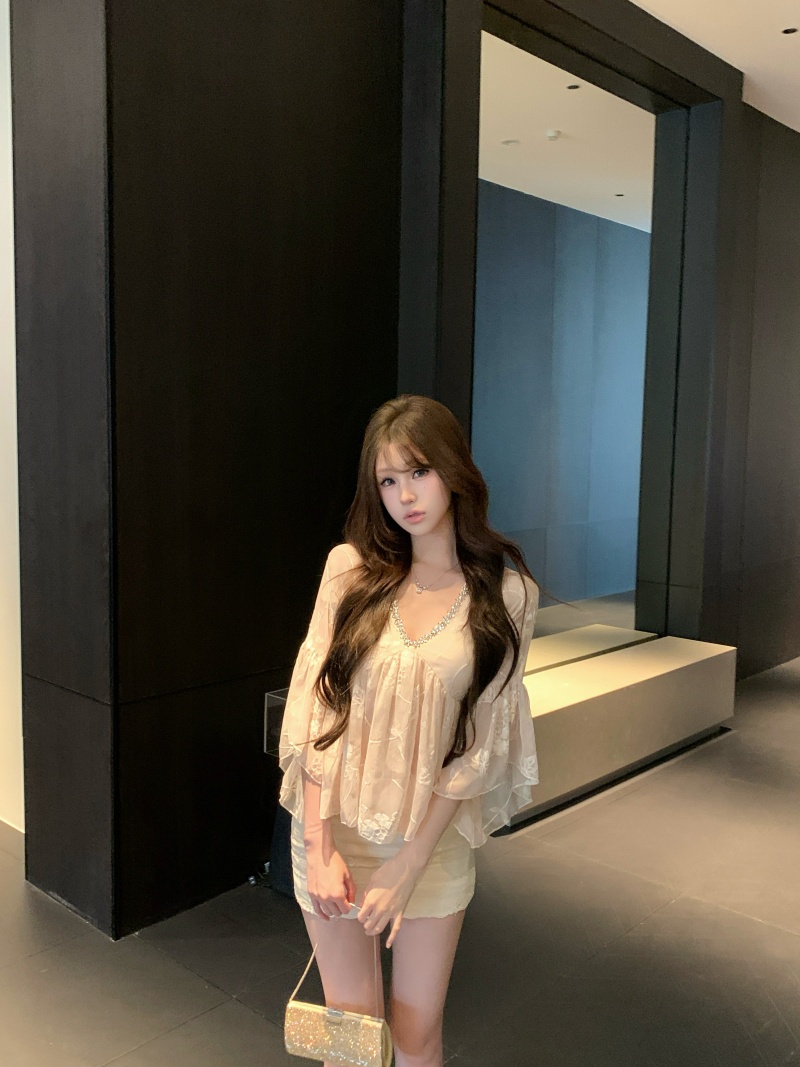실사 안개 센스 자수 훈련 기사 V넥 맨위 레이스 레이스 반 스커트