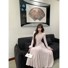 批发实拍 千金气质蕾丝花边针织显瘦<b class='q'>连衣裙</b>