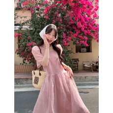 批发实拍 粉色两件套泡泡袖雪纺<b class='q'>连衣裙</b>韩版<b class='q'>宽松</b>度假风长裙