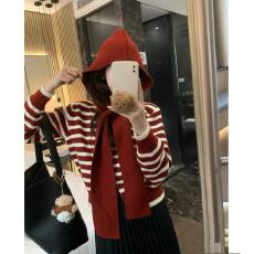批发2025年秋季女装披肩帽<b class='q'>条纹</b>韩版短款小个子款毛衣套装