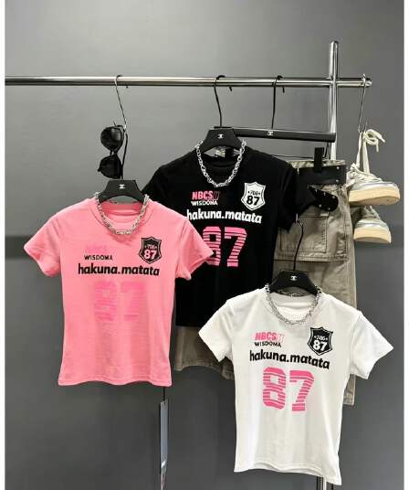 차가운 핫걸 87 프린트 오토바이 여성 2026 아모이 한일 ootd 패션 ins 록 다크 펑크 거리 짧은 t