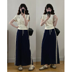 批发实拍2026夏季新款大码休闲运动短袖<b class='q'>T</b><b class='q'>恤</b>+高腰半身<b class='q'>裙</b>两件套装