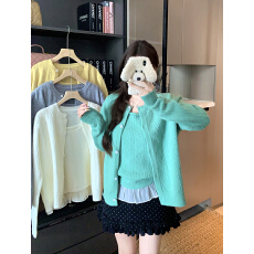 批发实拍2026秋季新款<b class='q'>大码</b>甜美气质毛衣开衫<b class='q'>背心</b>两件套+波点短裙套装