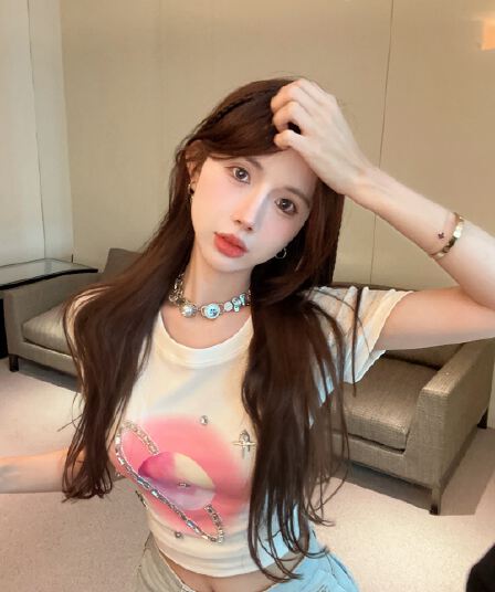실사 고급 무거운 작업 다이아몬드 세팅 반팔 티셔츠 여성 짧은 다시 달콤한 다시 매운맛 아름다운 외국 가스 맨위 트렌디