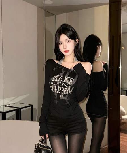 실사 순수한 욕망 달콤한 핫걸 프린트 불규칙 행침 목 기본 셔츠 페이크 레이어드 긴팔 맨위