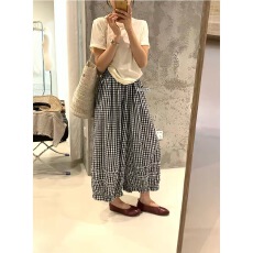 批发大码韩系设计感<b class='q'>甜美</b>格纹松紧腰木耳边直筒阔腿格子休闲裤