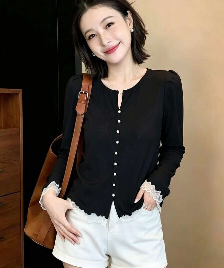 빅 사이즈 여성 의류 지방 mm 페이크 레이어드 레이스 조각 긴팔 티셔츠 2026 가을 표지 배 슬림해 보이는 다용도 맨위