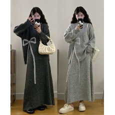 批发实拍早春新款大码女装蝴蝶结设计毛衣上衣+显瘦针织半身裙两件套