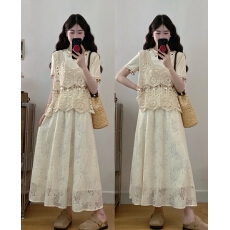 批发实拍大码女装夏新款钩花镂空马甲+短袖T恤+<b class='q'>蕾丝</b>半身裙三件套装