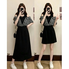 批发实拍大码<b class='q'>女装</b>夏季新款胖mm短袖漏肩格子拼接假两件修身显廋连衣裙