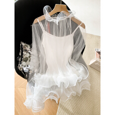 批发实拍<b class='q'>不规则</b>假两件长袖t恤女早春纯欲v领挂脖喇叭袖上衣蕾丝打底衫