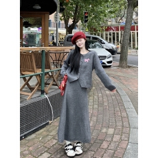 批发2025秋季新款韩版刺绣小狗开衫针织开衫上衣高腰半身裙长裙套装女