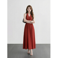 批发实拍 夏日缪斯复古港风挂脖露背<b class='q'>连衣裙</b>夏买手显瘦法式长裙