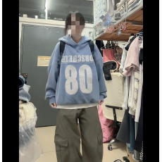 批发#美式高街黑色<b class='q'>潮牌</b>字母连帽<b class='q'>卫衣</b>女春秋宽松甜酷百搭别致上衣