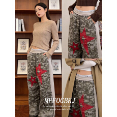 批发现货#美式<b class='q'>街头</b>迷彩休闲裤女秋季星星印花阔腿裤子bf宽松拖地长裤