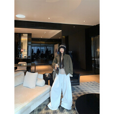 批发实拍实价 韩版简约休闲宽松立领拼接格纹皮衣小个子短外套