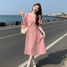 批发大码法式减龄V领<b class='q'>连衣裙</b>女夏新款设计感收腰显瘦长裙