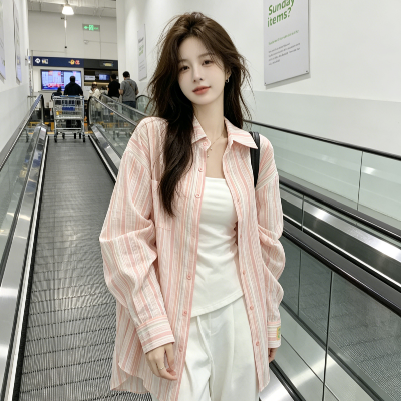 얇은 스타일 셔츠 맨위 여성 봄 디자인 센스 루즈핏 느긋한 긴팔 파란색 스트라이프 캐주얼 외부 가져 가라. 오픈 가디건