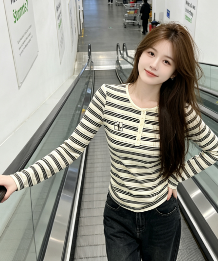 실사 아메리칸 스트라이프 헨리 칼라 긴팔 티셔츠 여성 봄 가을 몸매 가꾸기 달콤한 핫걸 기본 셔츠 인사이드 잡아라. 의류