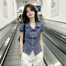 批发实拍 韩系复古格纹蝴蝶结泡泡袖短袖<b class='q'>衬衫</b>女夏季新款收腰显瘦上衣