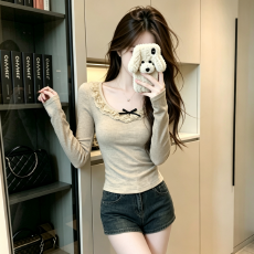 批发实拍绵羊绒长袖<b class='q'>t</b><b class='q'>恤</b>女装2026春秋新款蕾丝修身打底衫圆领上衣