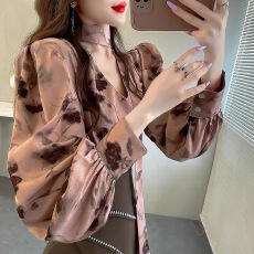 批发报单有货甜美<b class='q'>波点</b>印花法式<b class='q'>衬衫</b>上衣宽松泡泡袖系带挂脖V领<b class='q'>雪纺</b><b class='q'>衫</b>