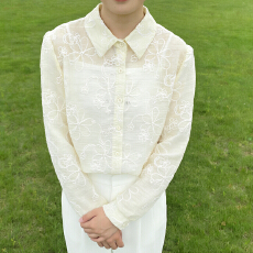 批发报单有货法式重工刺绣花朵翻领<b class='q'>长袖</b><b class='q'>衬衫</b>女春夏宽松单排扣防晒上衣