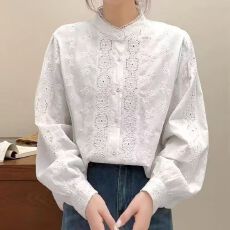 批发报单有货春秋新款法式优雅重工刺绣蕾丝花边立领长袖<b class='q'>衬衫</b>显瘦上衣