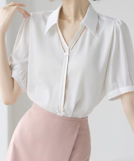 주문 재고 있음 프랑스식 작은 대중 체인 장식 반팔 셔츠 새로운 부드러운 품격 경력 출퇴근 다용도 맨위