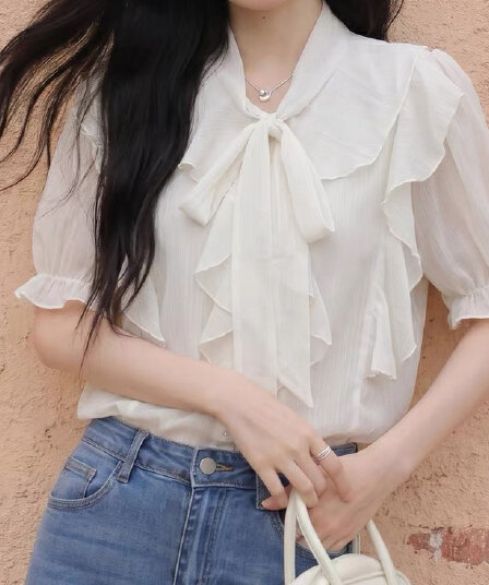 재고 있음 프랑스식 품격 프릴 쉬폰 여성 셔츠 여름 새로운 절묘한 나비 넥타이 반팔 맨위