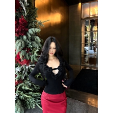 批发实拍实价 加绒<b class='q'>打底</b>衫女冬季花朵叠穿内搭<b class='q'>上衣</b>+中长款高腰包臀皮裙