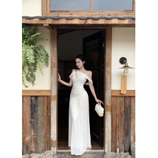 实拍实价 清冷矜雅 法式氛围感斜肩扭结设计长裙性感纯欲连衣裙