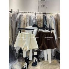 批发双面奥粒绒大码300斤冬<b class='q'>韩版</b>显瘦颗粒绒加绒加厚松紧腰裤腿短裤女