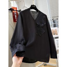 批发广州质量大码200斤轻奢重工花瓣V领<b class='q'>长袖</b><b class='q'>衬衫</b>女气质独特超好看小衫