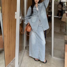 批发复古做旧水洗牛仔外套女秋季2026新款高腰显瘦休闲<b class='q'>百搭</b>半身裙套装