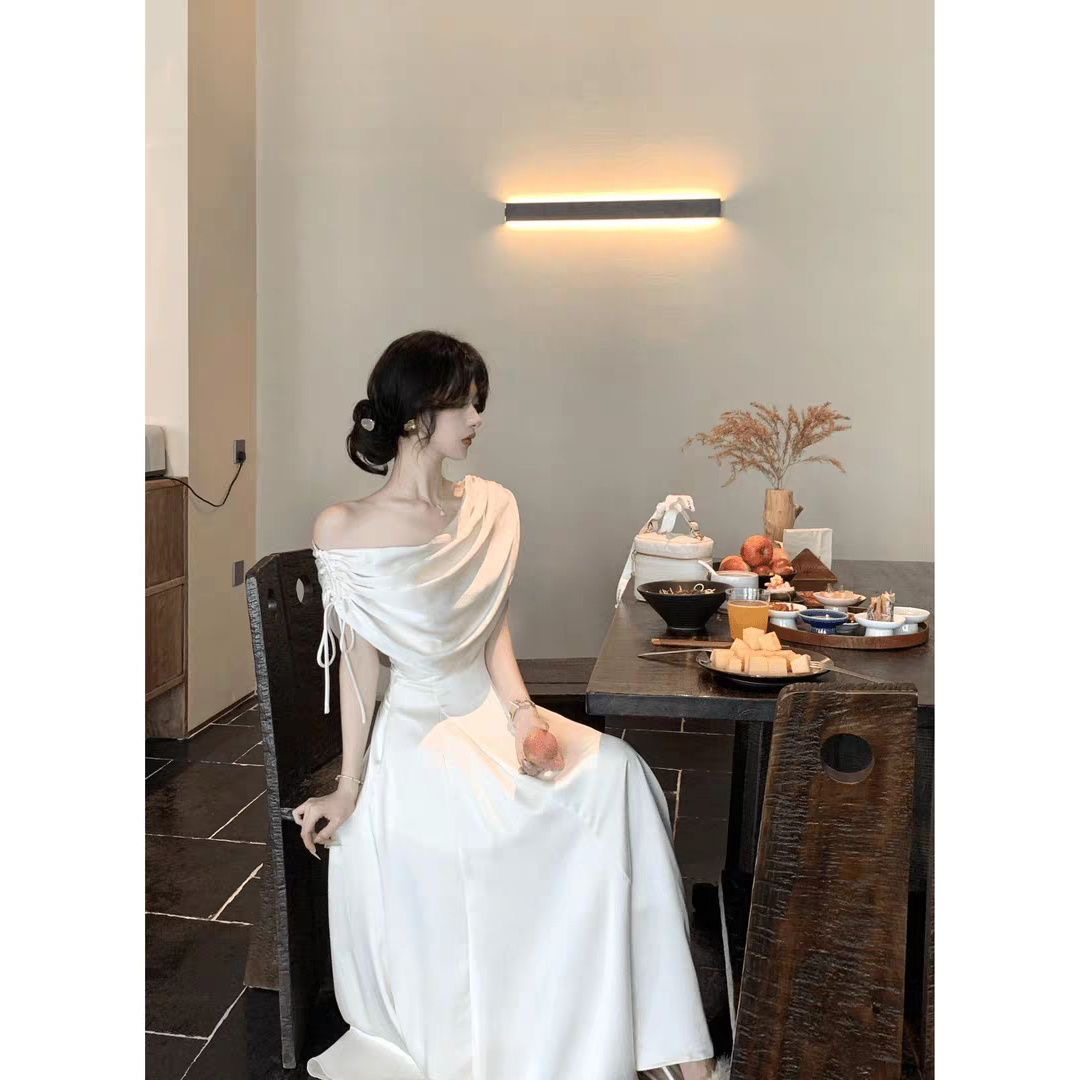 프랑스식 부드러운 바람 품격 흔들다 칼라 반팔 여성 드레스 2026 여름 새로운 허리 수축 큰 진자 롱 스커트 예복 치마