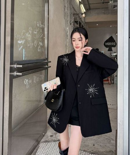 밤하늘 불꽃놀이 검정색 작은 대중 디자인 센스 정장 여성 코트 2027 봄 새로운 루즈핏 정장 다용도 봄 가을