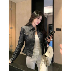 批发早秋辣妹短款外套衣服女2026秋季新款宽松百搭小个子洋气夹克上衣