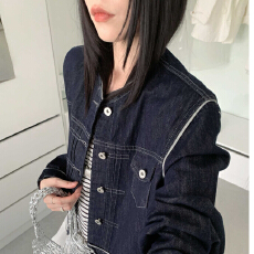 批发撞色拼接复古<b class='q'>牛仔</b><b class='q'>外套</b>宽松2026女秋新款<b class='q'>韩版</b>休闲百搭短款夹克