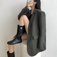 批发2028春秋新款灰色西服外套女高级设计感韩版宽松显瘦休闲西服上衣
