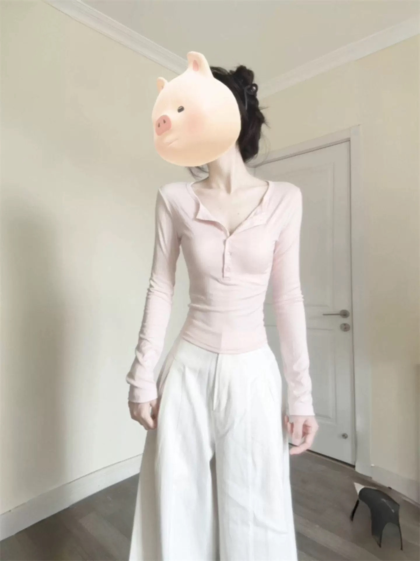 한 부서 레트로 핑크색 단추 긴팔 티셔츠 여성 봄 가을 몸매 가꾸기 슬림해 보이는 디자인 센스 느긋한 다용도 맨위 트렌디