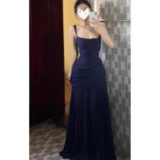 批发轻奢性感褶皱绝美吊带连衣裙显瘦约会生日礼服裙