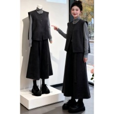 批发秋<b class='q'>装</b>一整套高领打底<b class='q'>t</b><b class='q'>恤</b>叠穿马甲阔腿<b class='q'>裤</b><b class='q'>高级</b>感巨好看的三件套<b class='q'>装</b>女