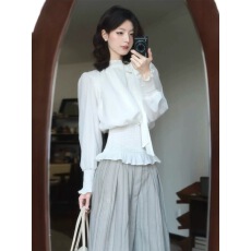 批发法式韩系白色<b class='q'>长袖</b><b class='q'>衬衫</b><b class='q'>女装</b>春季小个子高级感宽松显瘦别致漂亮上衣