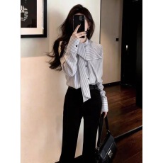 批发法式轻熟优雅风条纹<b class='q'>衬衫</b>女2026春季设计感百搭蝴蝶结领带<b class='q'>长袖</b>上衣
