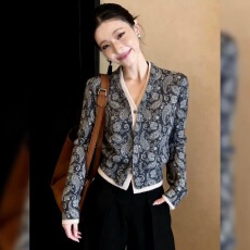 批发复古时尚假两件灰色上衣V领撞色个性开衫<b class='q'>长袖</b>收腰2026春季女