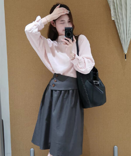 이른 가을 빛 사람들 코치 착용 가져 가라. 전체 집합 한 부서 출퇴근 캐주얼 핑크색 자외선 차단 셔츠 반신 치마 세트 여성