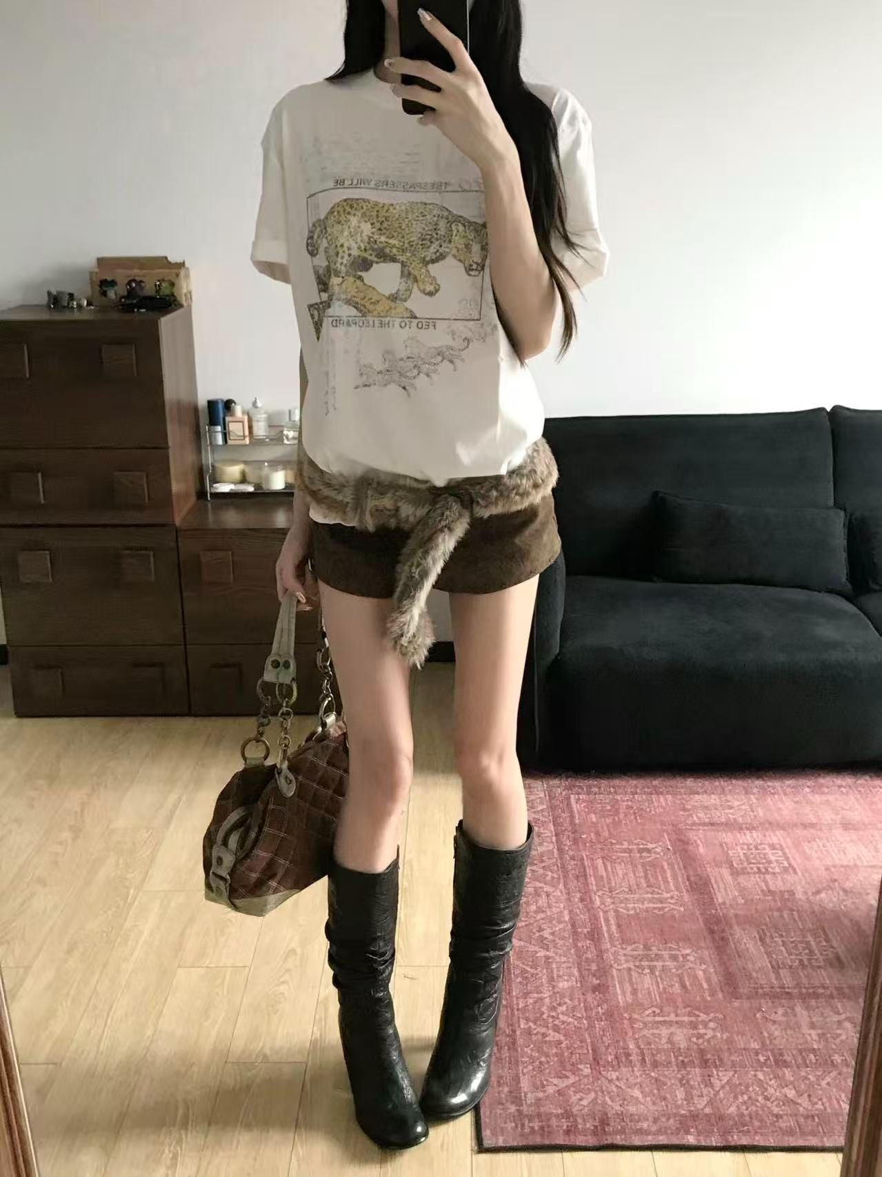 새로운 생방송 품질 이후 패키지 칼라 반팔 티셔츠 표범 알파벳 프린트 섹션
