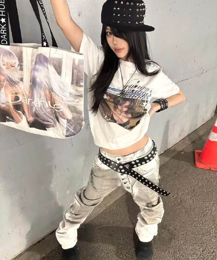 새로운 출처 생방송 품질 반팔 긍정적 인 어깨 티셔츠 유럽과 미국 초상화